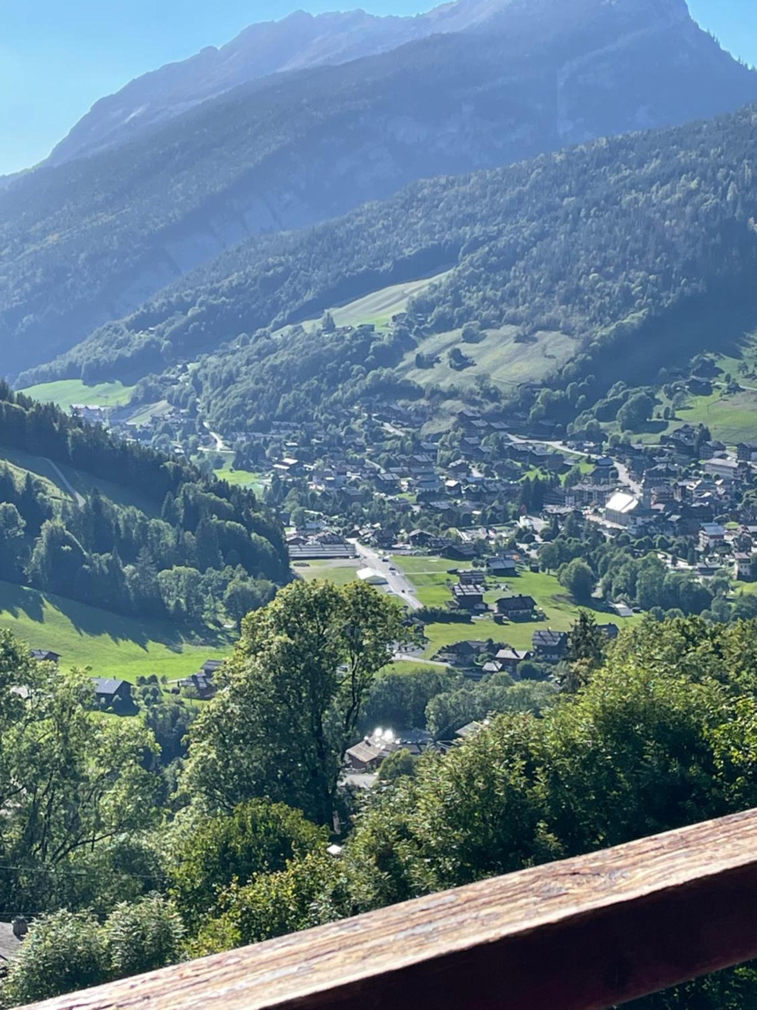 Ferienwohnung La Marmotte Qui Papote Le Grand-Bornand Exterior foto